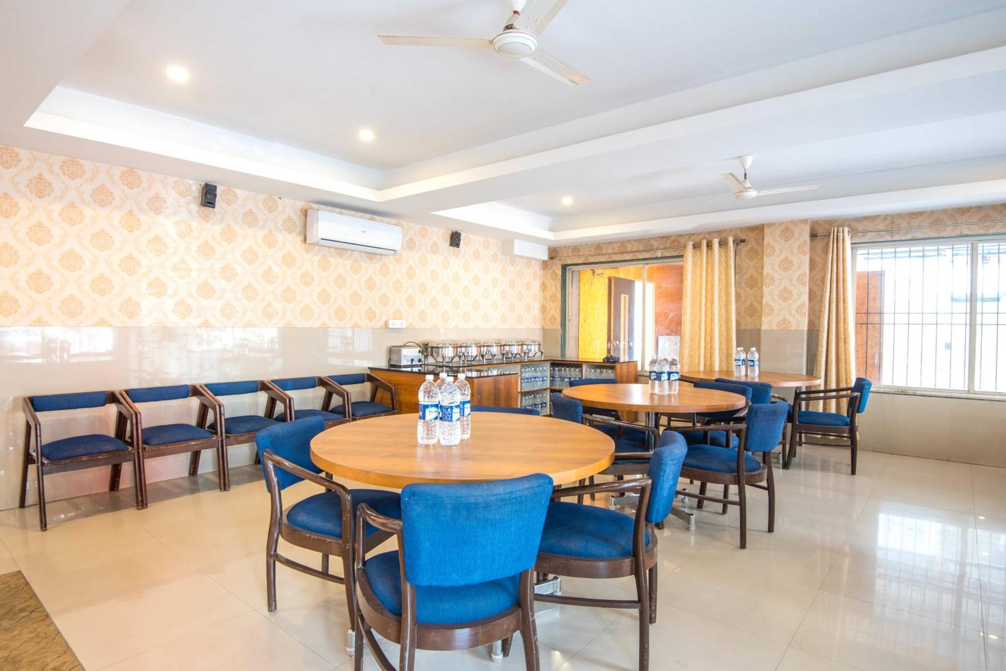 Treebo Empire Executive Premium Hotel Hinjawadi Exterior photo