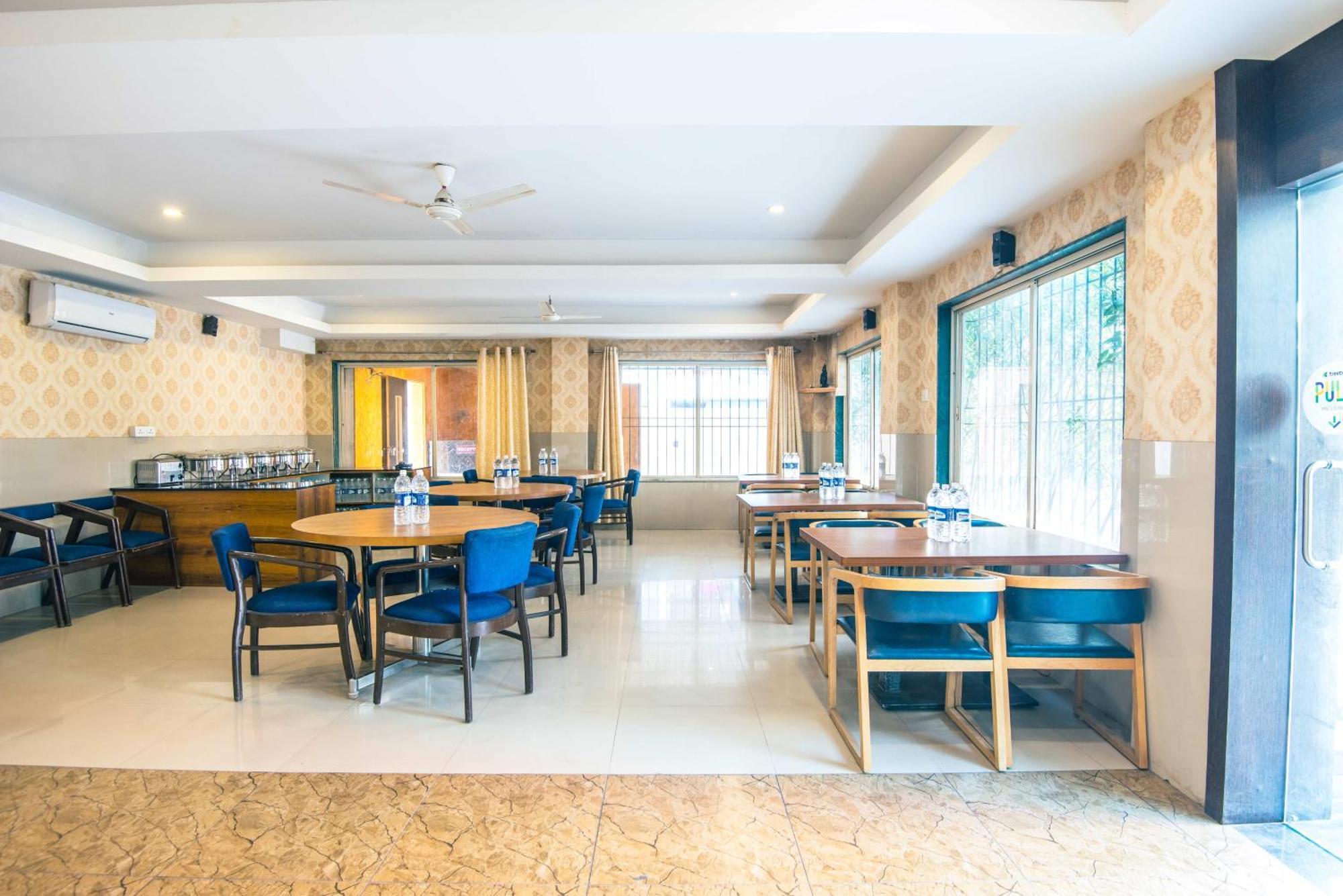 Treebo Empire Executive Premium Hotel Hinjawadi Exterior photo